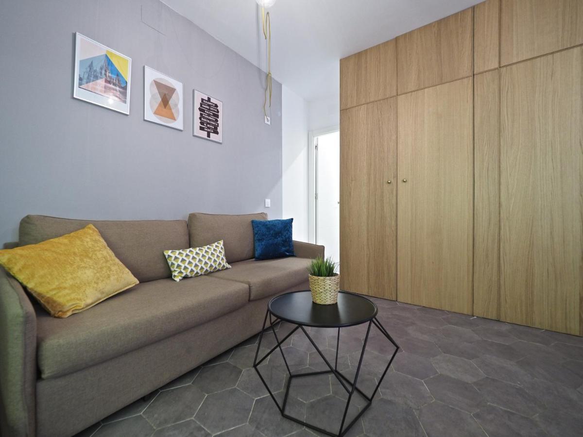 Torrassa Cozy Apartment By Olala Homes L'Hospitalet de Llobregat Esterno foto